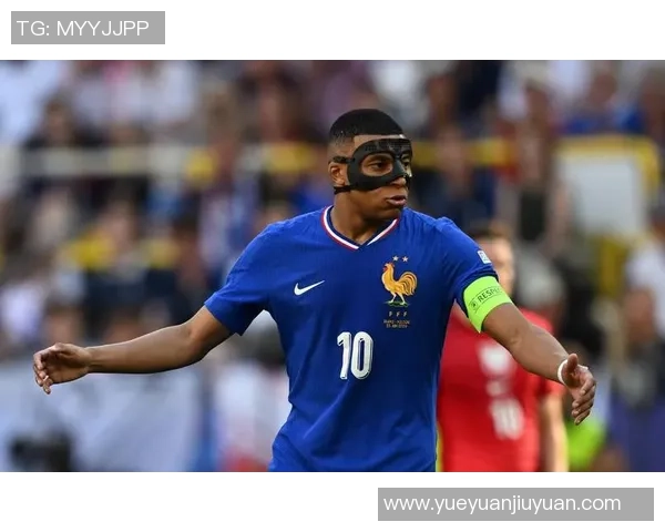 足球明星如何在全球市场中占据最大份额与影响力的探讨与分析 足球明星如何在全球市场中占据最大份额与影响力的探讨与分析