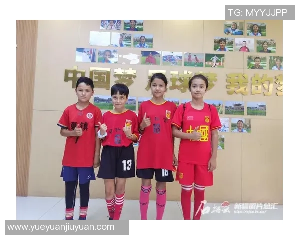 足球明星携子女畅谈成长与梦想的温馨采访 足球明星携子女畅谈成长与梦想的温馨采访