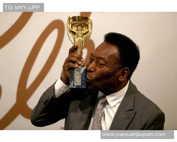 足球明星获奖背后的意义与影响以及对他们职业生涯的积极推动作用 足球明星获奖背后的意义与影响以及对他们职业生涯的积极推动作用