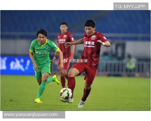 足球热议：杭州足球队的比赛经验争议